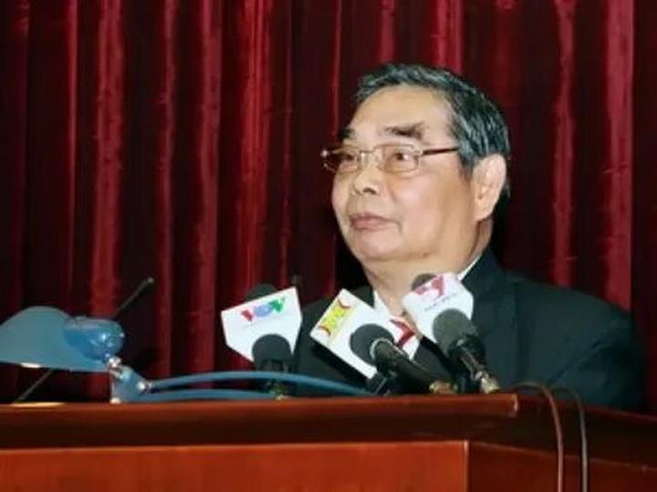 Xu hướng Ngoài BTV Trần Quang Minh,: Hotspot Matrix tiết lộ bí quyết video viral